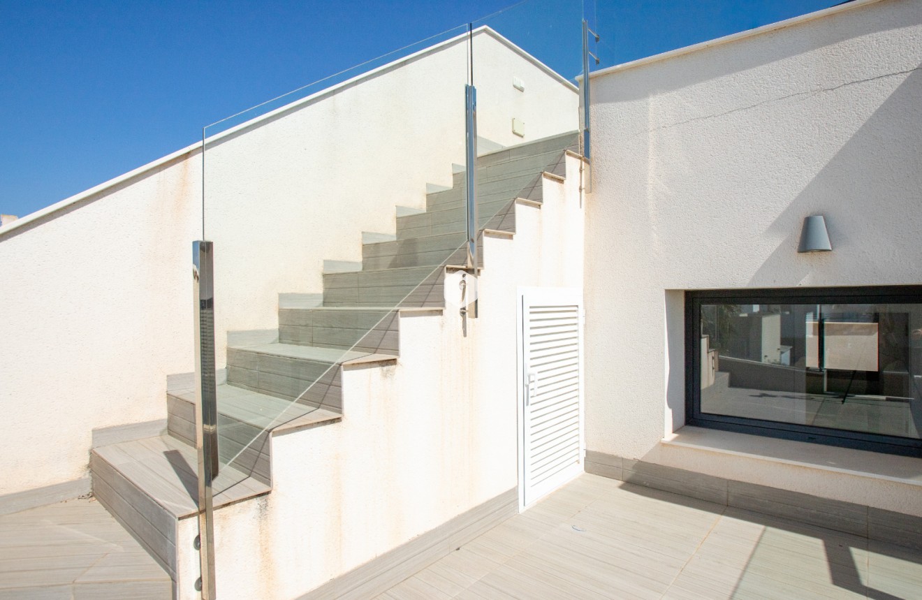 Tweedehands - Villa -
Rojales - Inland