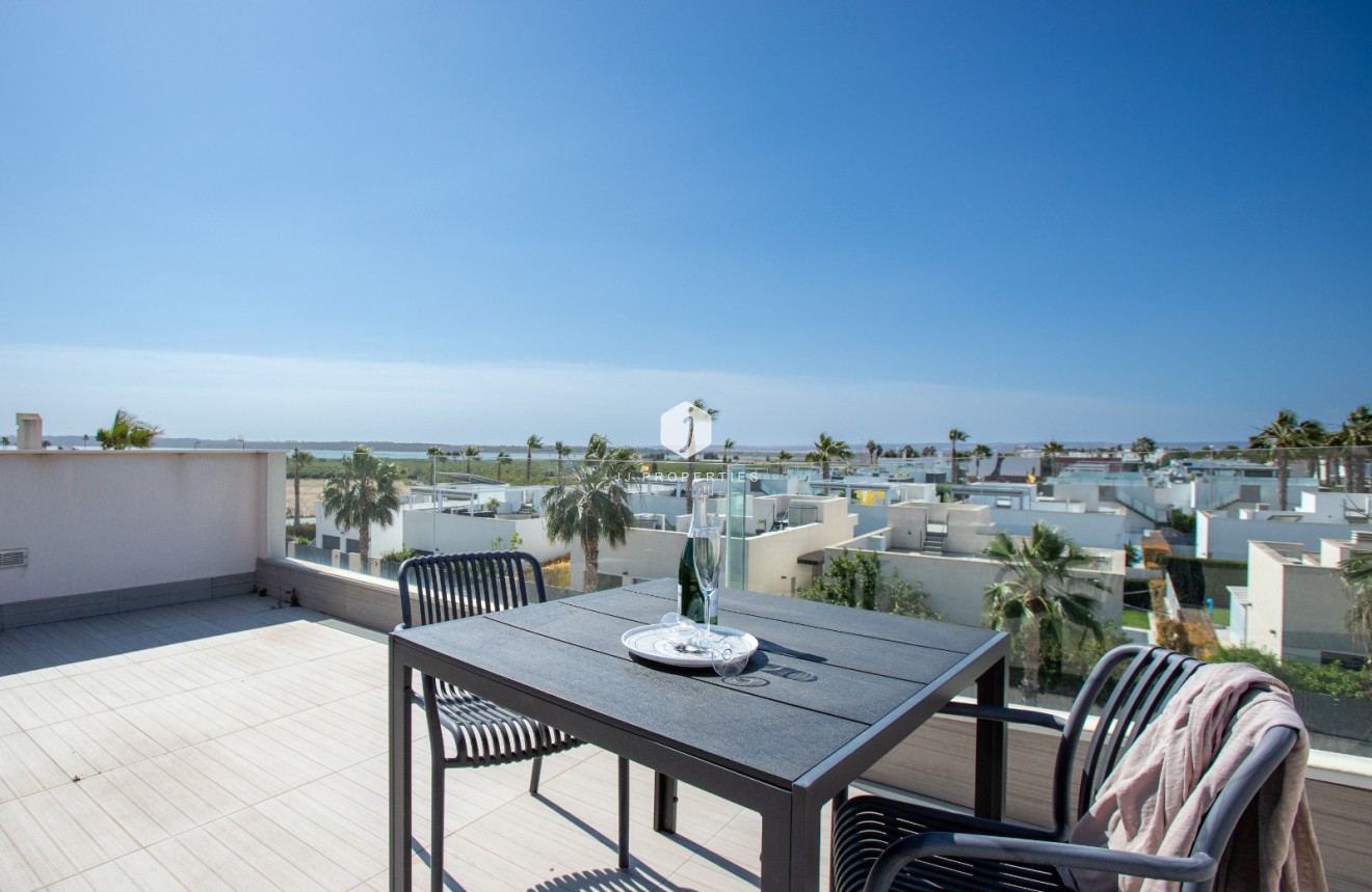 Tweedehands - Villa -
Rojales - Inland