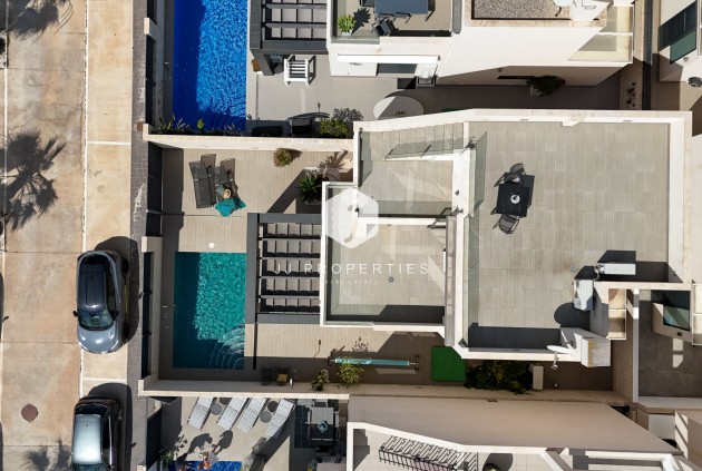 Tweedehands - Villa -
Rojales - Inland