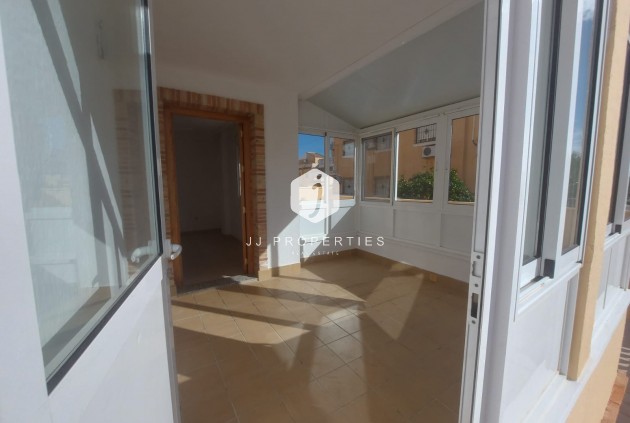 Tweedehands - Chalet -
Rojales - Inland