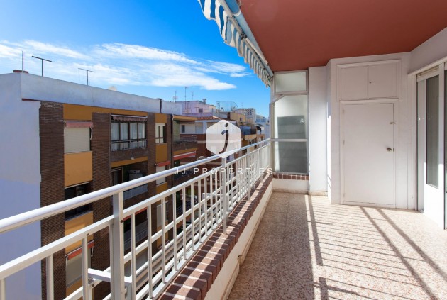 Tweedehands - Penthouse -
Torrevieja - Playa del Cura
