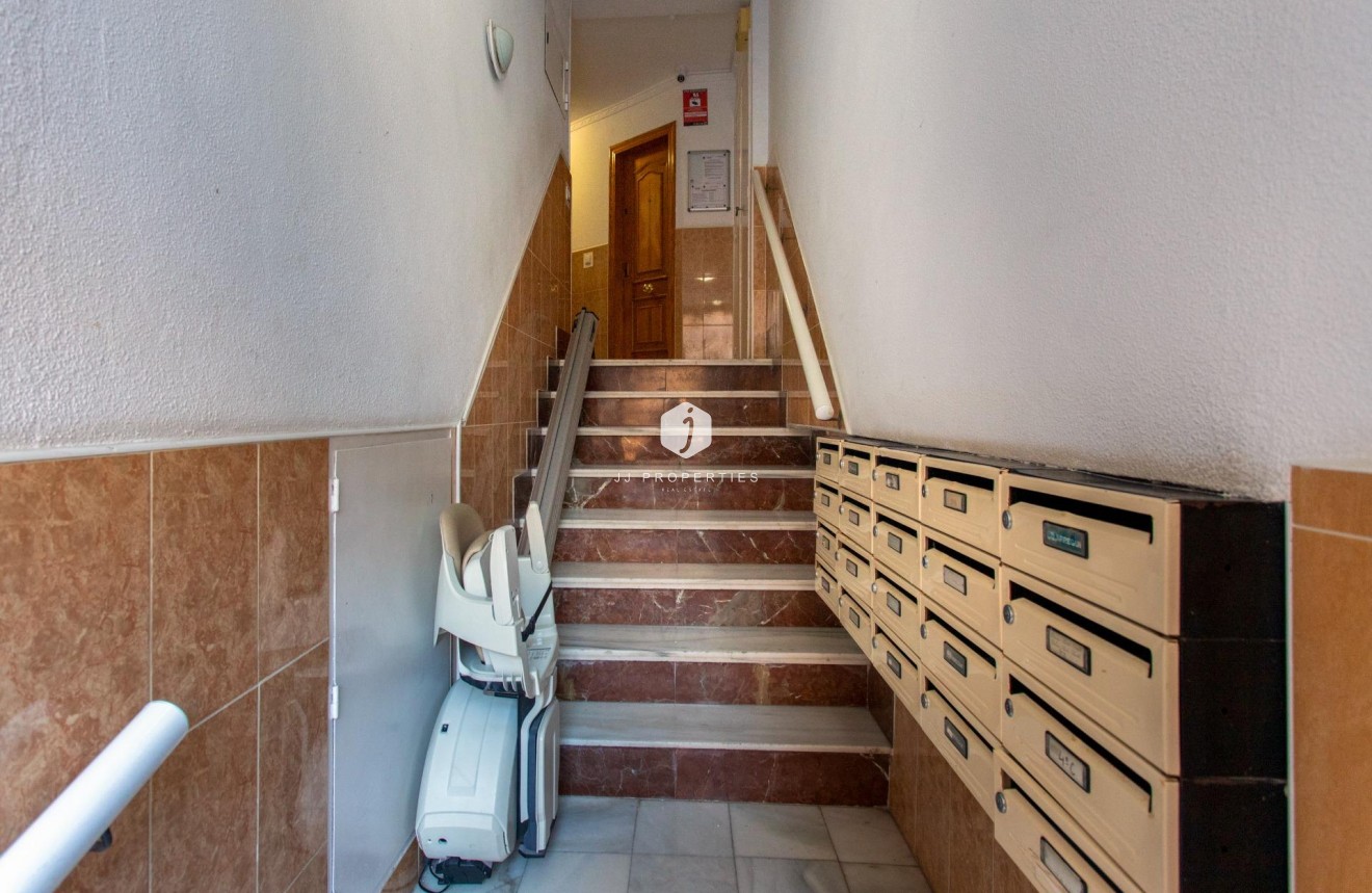 Tweedehands - Penthouse -
Torrevieja - Playa del Cura