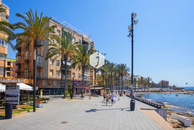 Tweedehands - Penthouse -
Torrevieja - Playa del Cura