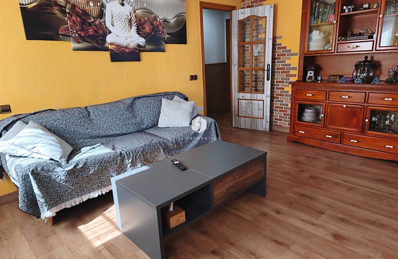 Tweedehands - Villa -
Torrevieja - Los Balcones