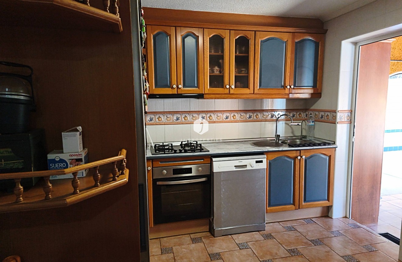 Tweedehands - Villa -
Torrevieja - Los Balcones