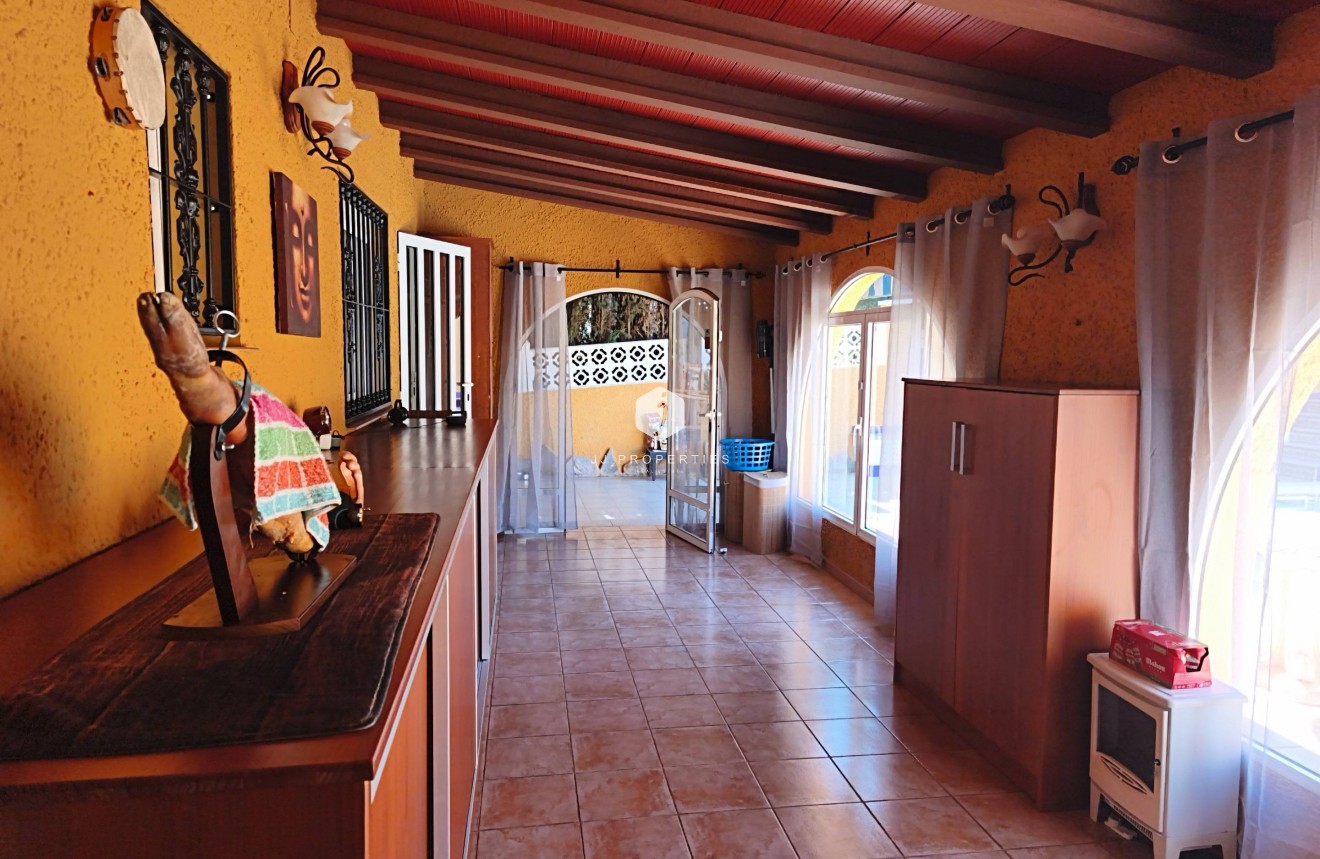 Tweedehands - Villa -
Torrevieja - Los Balcones