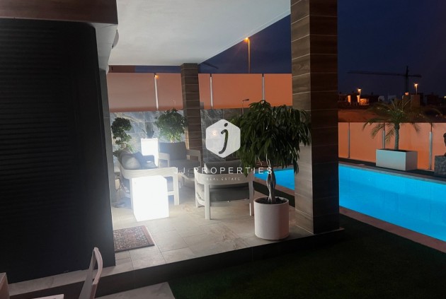 Tweedehands - Villa -
Los Montesinos - Costa Blanca