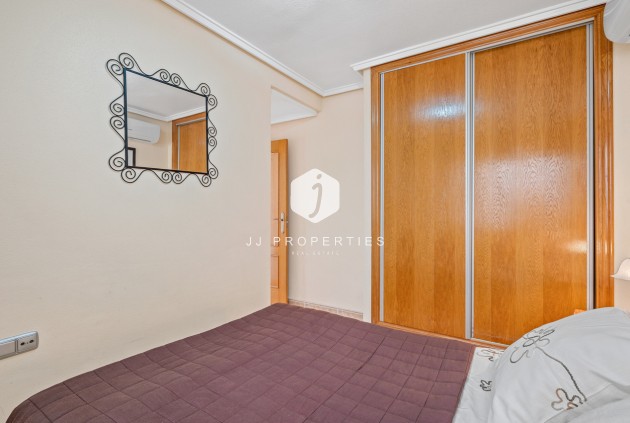 Tweedehands - Appartement / flat -
Algorfa - Inland