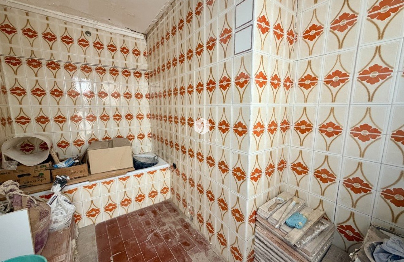 Resale - Apartment / flat -
Torrevieja - Costa Blanca