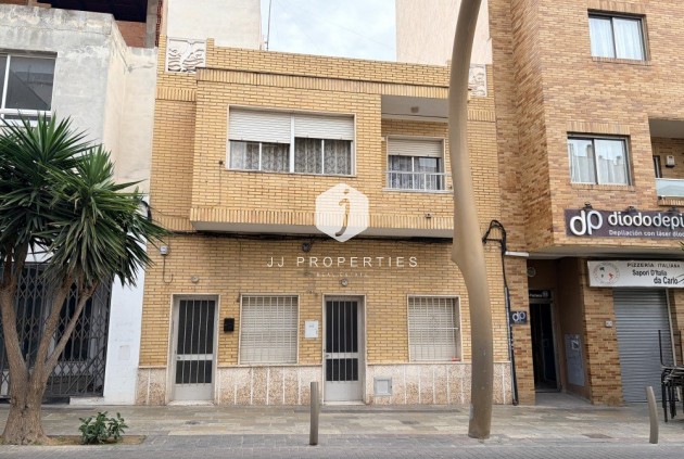 Resale - Apartment / flat -
Torrevieja - Costa Blanca