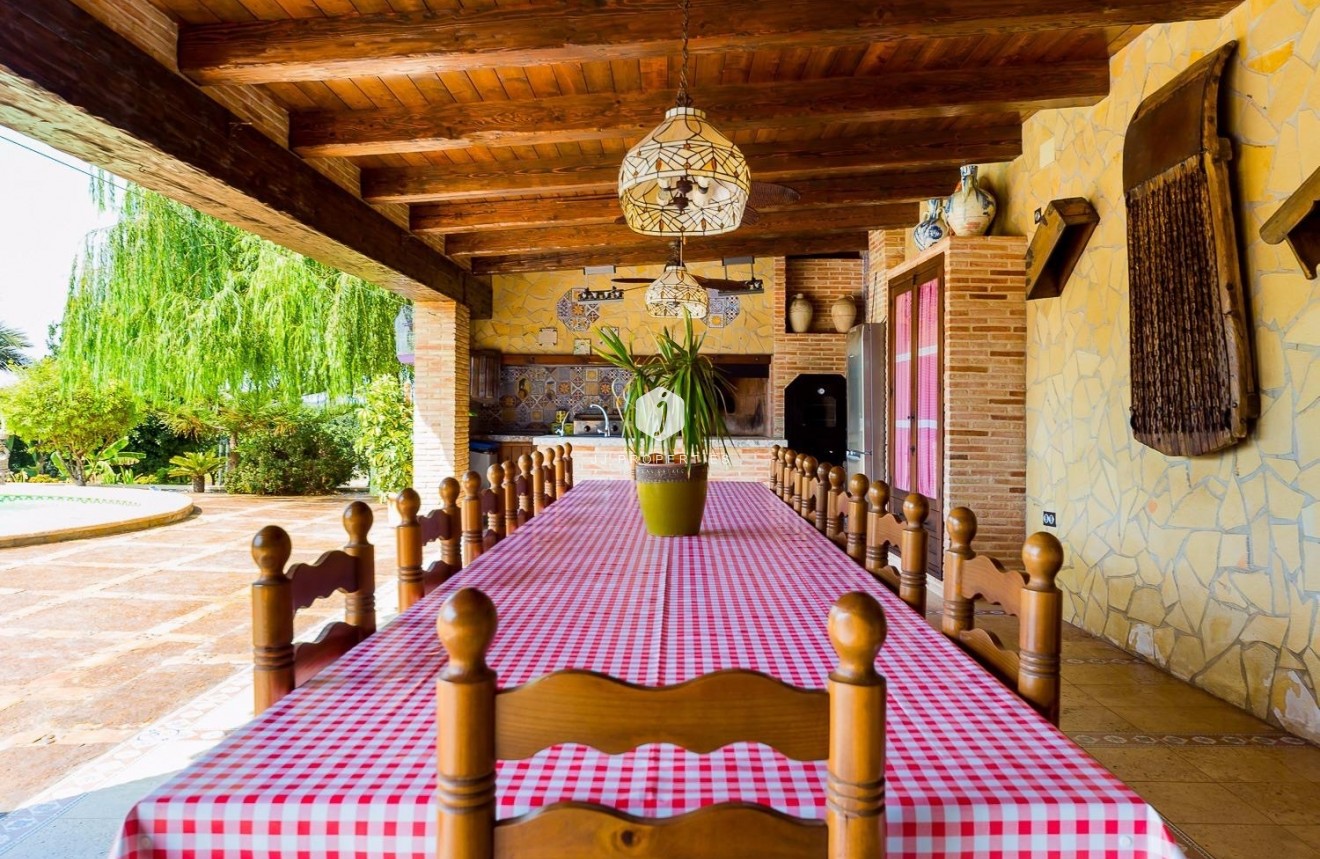 Resale - Country Property -
Almoradí - Inland