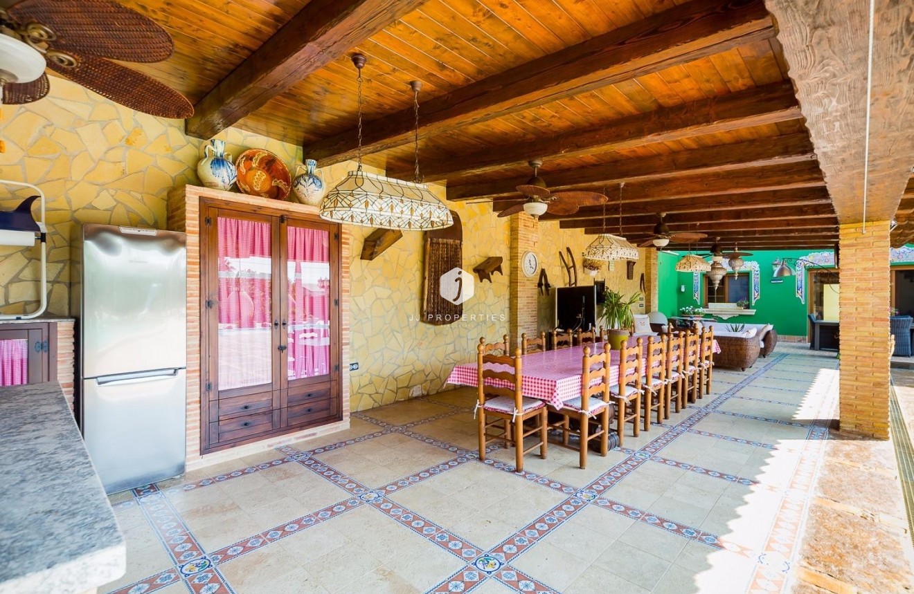 Resale - Country Property -
Almoradí - Inland