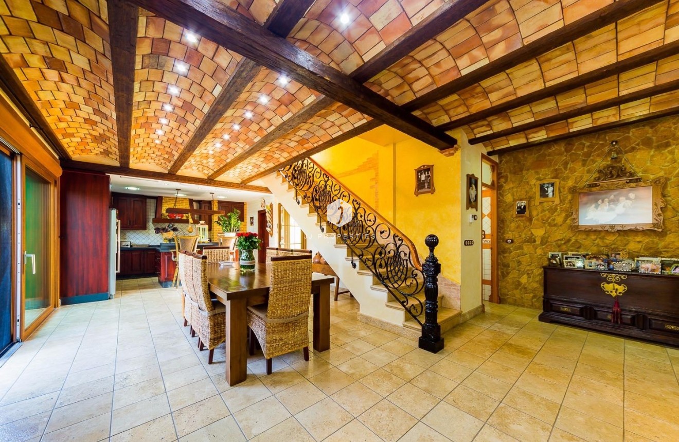 Resale - Country Property -
Almoradí - Inland