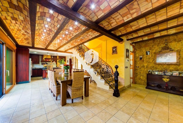 Resale - Country Property -
Almoradí - Inland