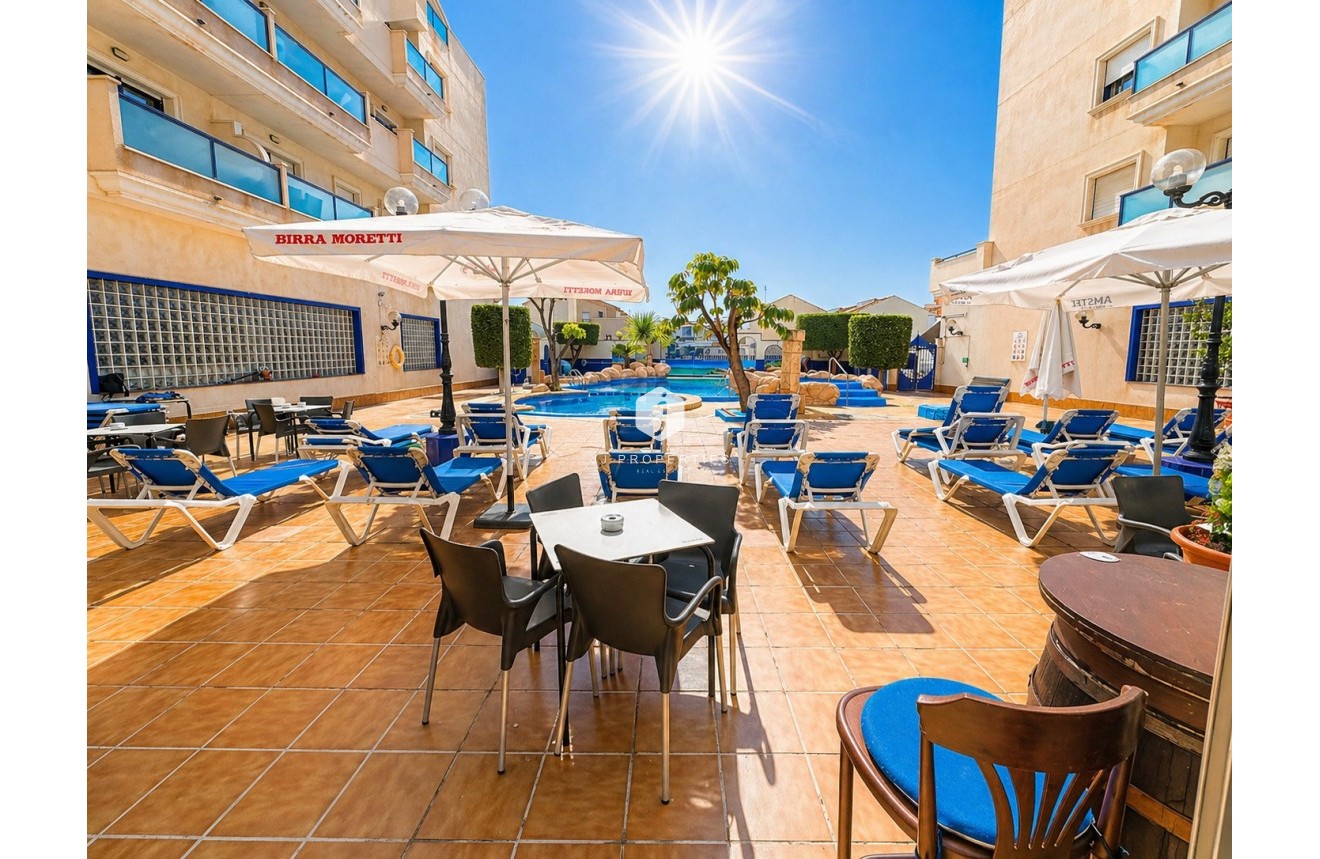 Aus zweiter Hand - Wohnung -
Orihuela Costa - Costa Blanca