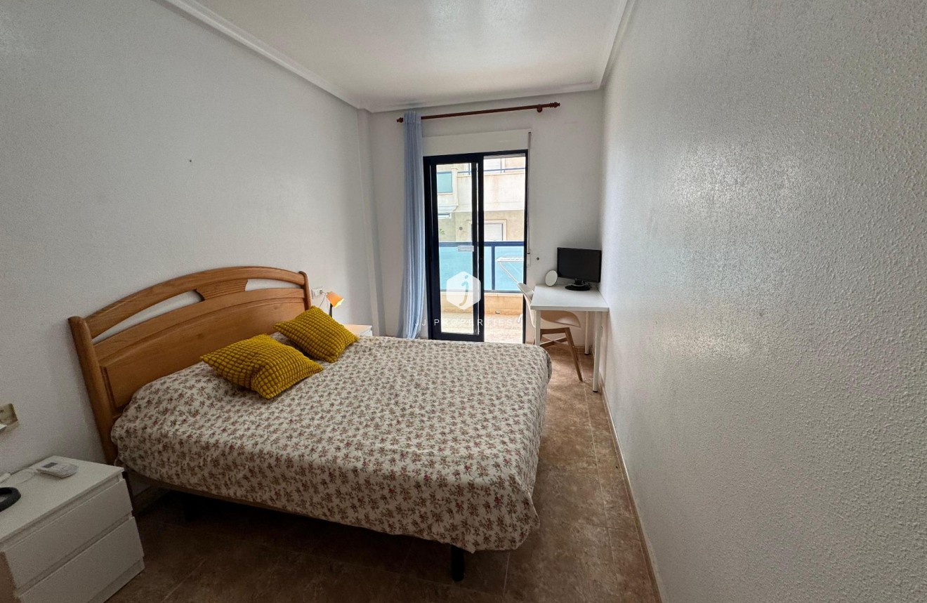 Aus zweiter Hand - Wohnung -
Orihuela Costa - Costa Blanca