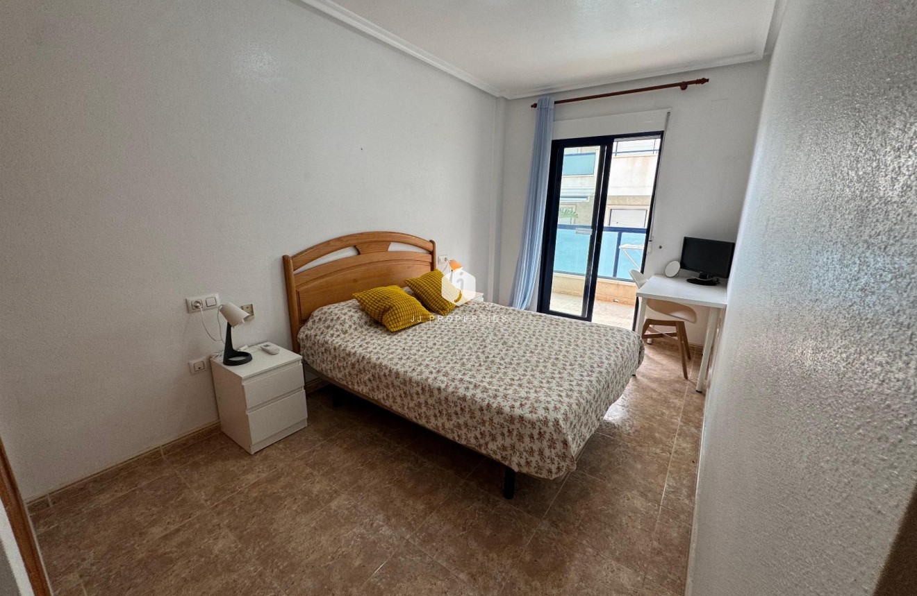 Aus zweiter Hand - Wohnung -
Orihuela Costa - Costa Blanca