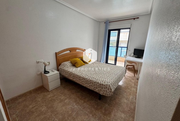 Aus zweiter Hand - Wohnung -
Orihuela Costa - Costa Blanca