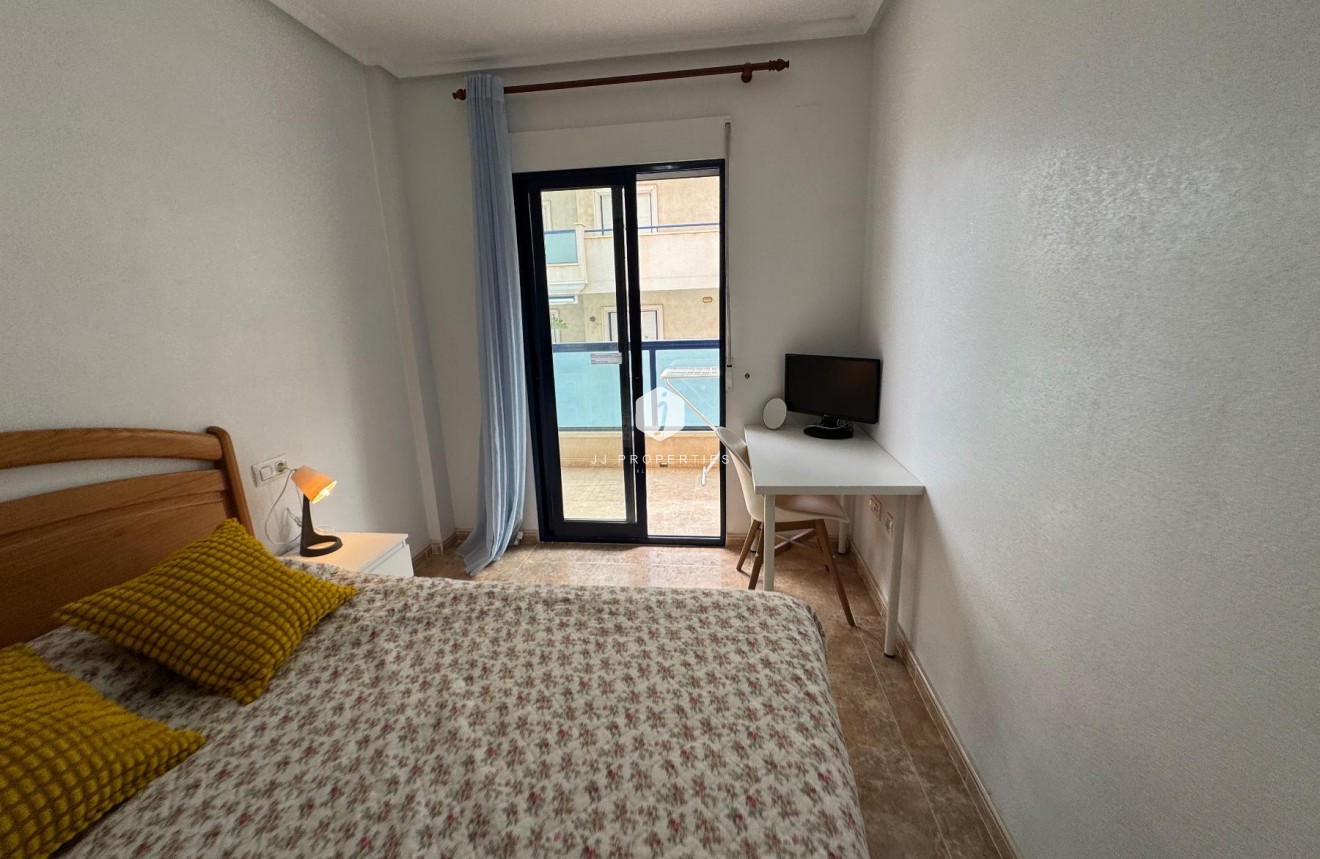 Aus zweiter Hand - Wohnung -
Orihuela Costa - Costa Blanca