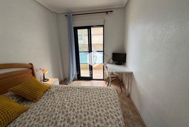 Aus zweiter Hand - Wohnung -
Orihuela Costa - Costa Blanca