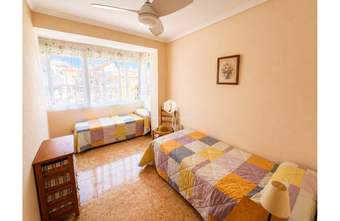 Aus zweiter Hand - Wohnung -
Torrevieja - Costa Blanca