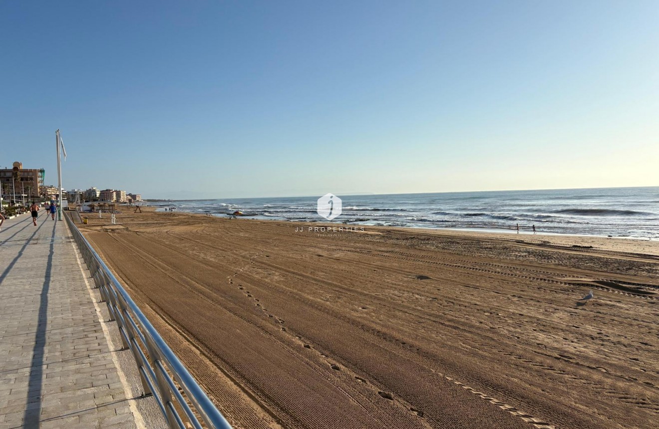 Aus zweiter Hand - Wohnung -
Torrevieja - Costa Blanca