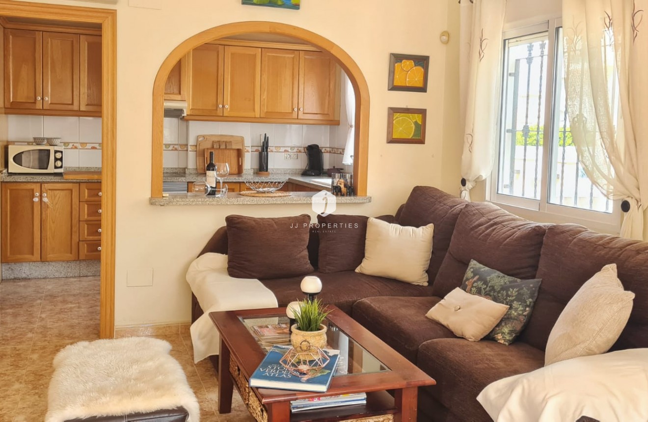 Resale - Villa -
Orihuela Costa - Costa Blanca