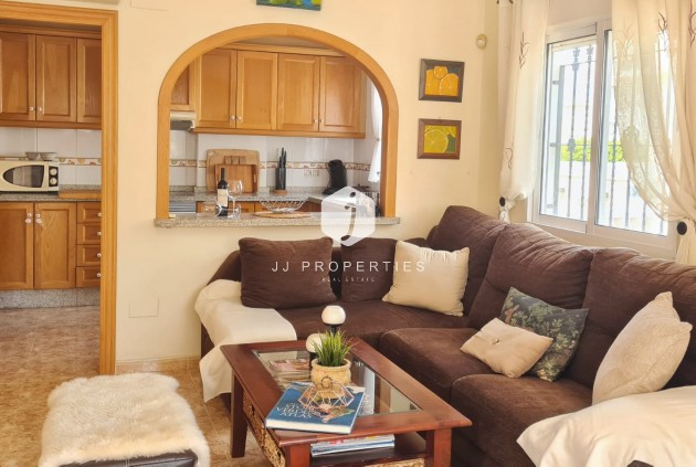 Resale - Villa -
Orihuela Costa - Costa Blanca