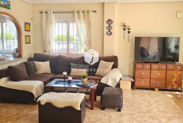 Resale - Villa -
Orihuela Costa - Costa Blanca
