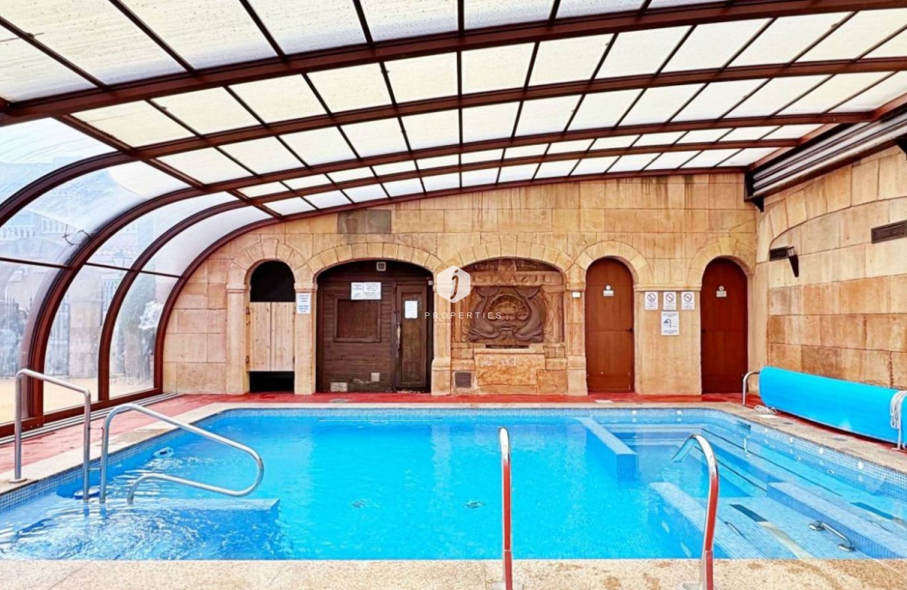 Resale - Villa -
Orihuela Costa - Costa Blanca