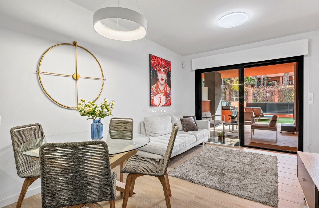 Resale - Apartment / flat -
Orihuela Costa - Costa Blanca