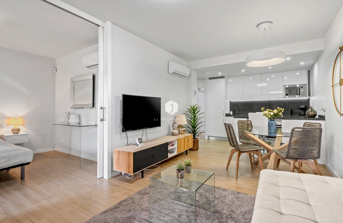 Resale - Apartment / flat -
Orihuela Costa - Costa Blanca