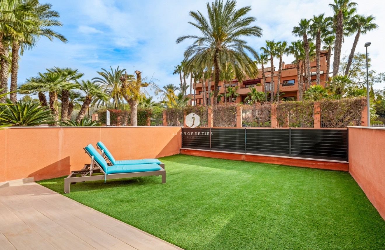 Resale - Apartment / flat -
Orihuela Costa - Costa Blanca