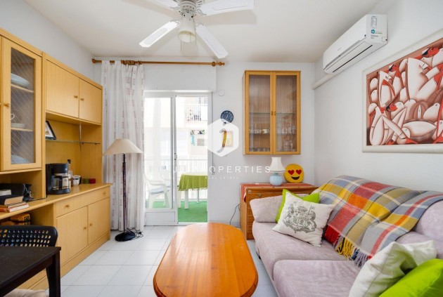 Resale - Apartment / flat -
Torrevieja - Estacion de autobuses
