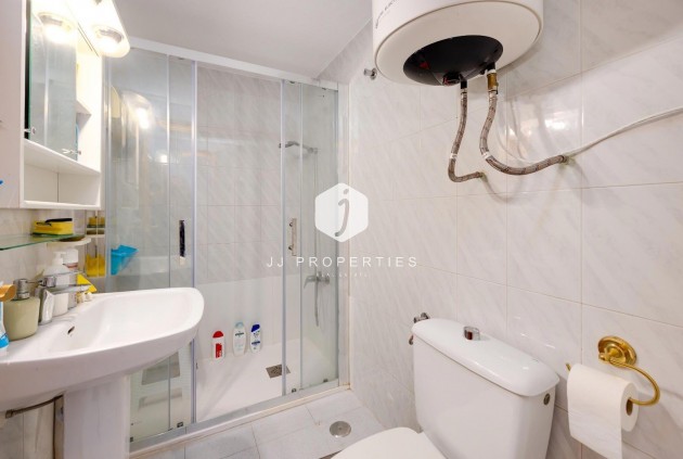 Resale - Apartment / flat -
Torrevieja - Estacion de autobuses
