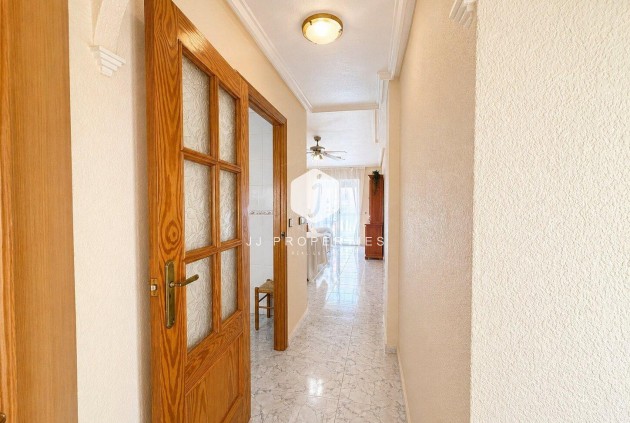 Aus zweiter Hand - Wohnung -
Torrevieja - Habaneras