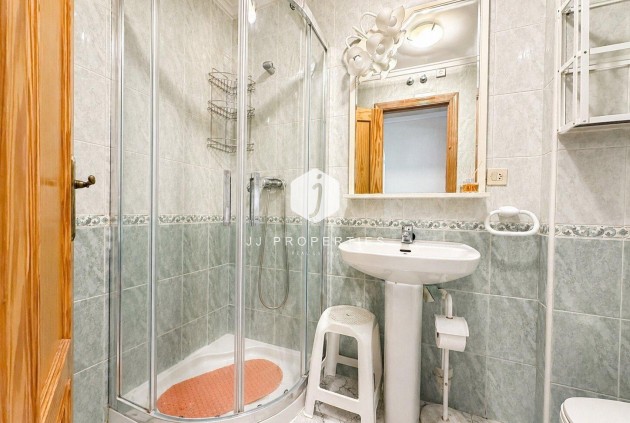 Aus zweiter Hand - Wohnung -
Torrevieja - Habaneras