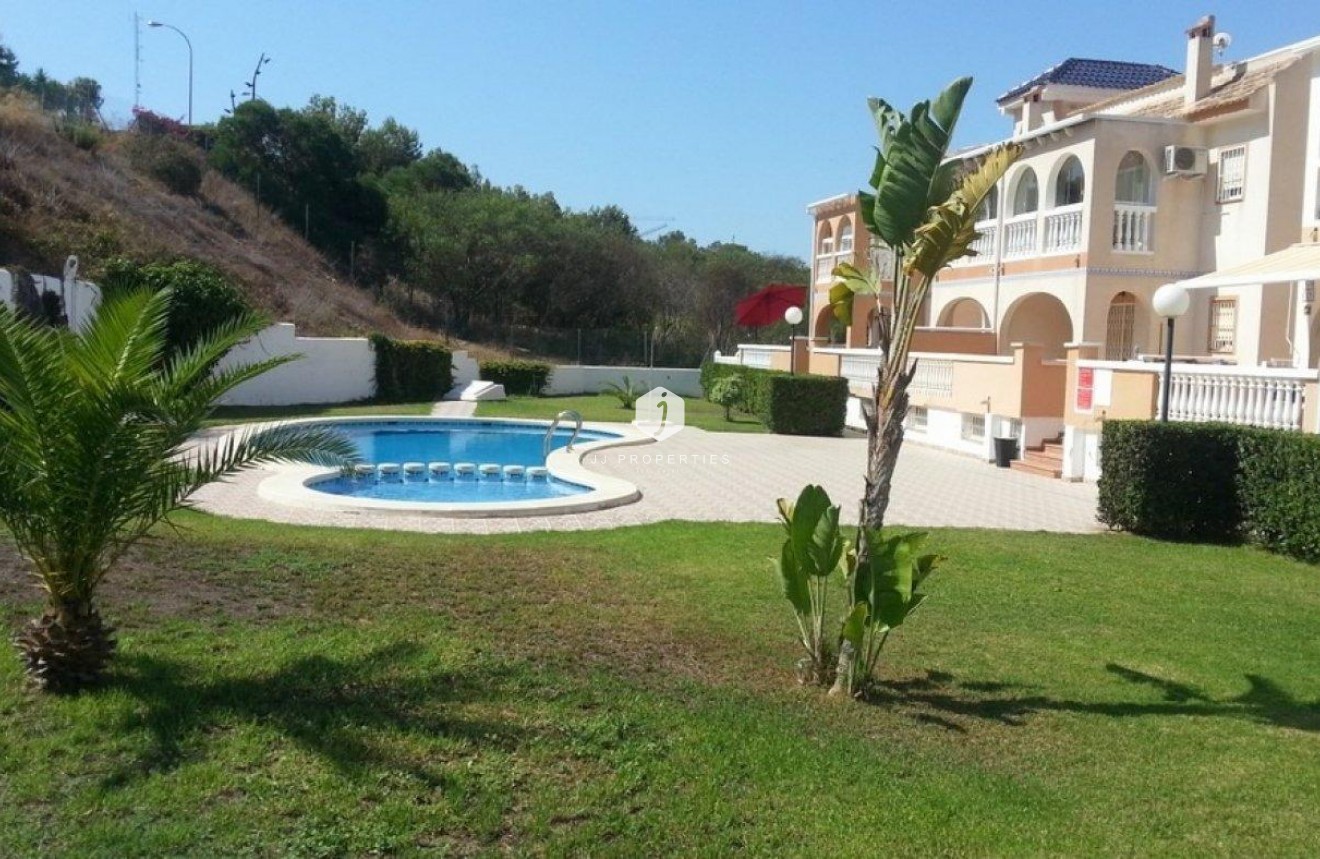 Segunda mano - Apartamento / piso -
Torrevieja - La Mata