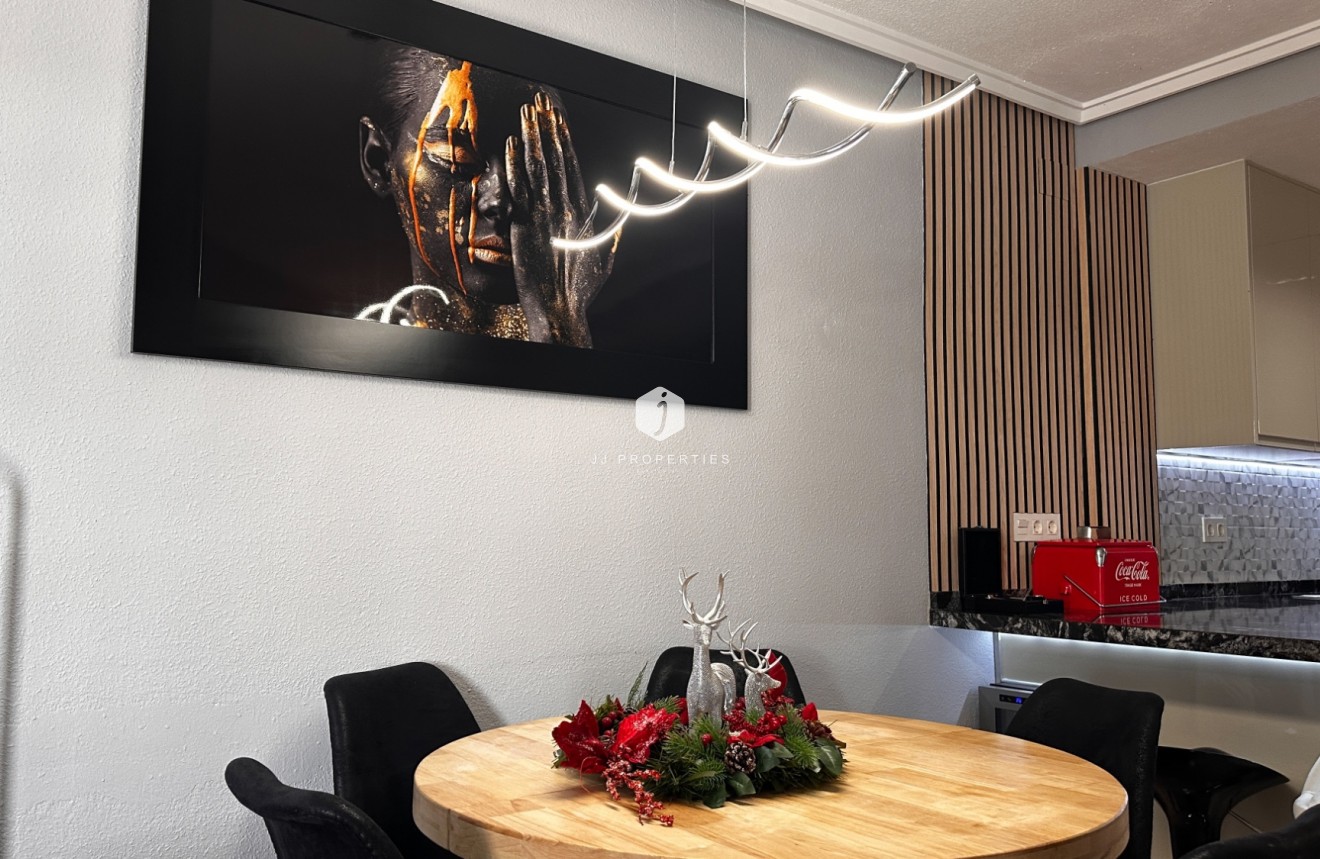 Tweedehands - Appartement / flat -
Torrevieja - Costa Blanca