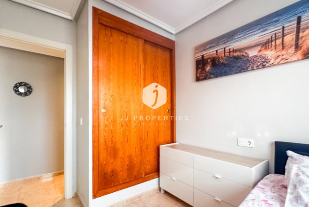 Tweedehands - Appartement / flat -
Torrevieja - Costa Blanca