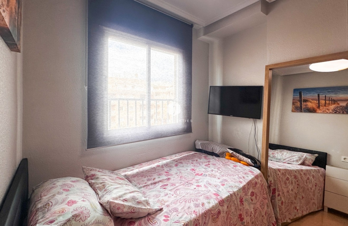 Tweedehands - Appartement / flat -
Torrevieja - Costa Blanca