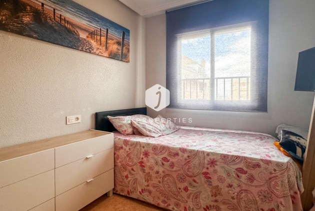 Tweedehands - Appartement / flat -
Torrevieja - Costa Blanca