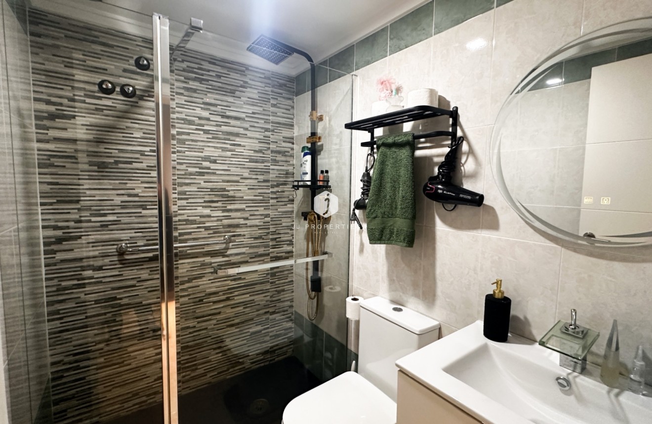 Tweedehands - Appartement / flat -
Torrevieja - Costa Blanca