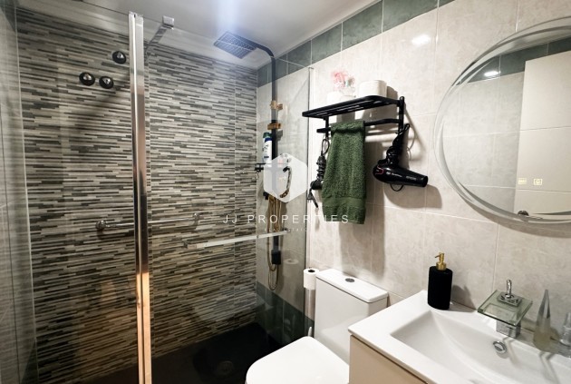 Tweedehands - Appartement / flat -
Torrevieja - Costa Blanca