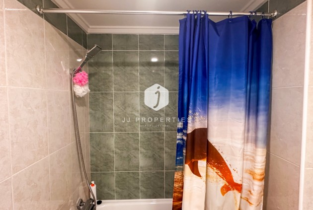 Tweedehands - Appartement / flat -
Torrevieja - Costa Blanca