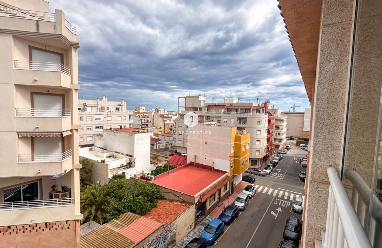 Tweedehands - Appartement / flat -
Torrevieja - Costa Blanca