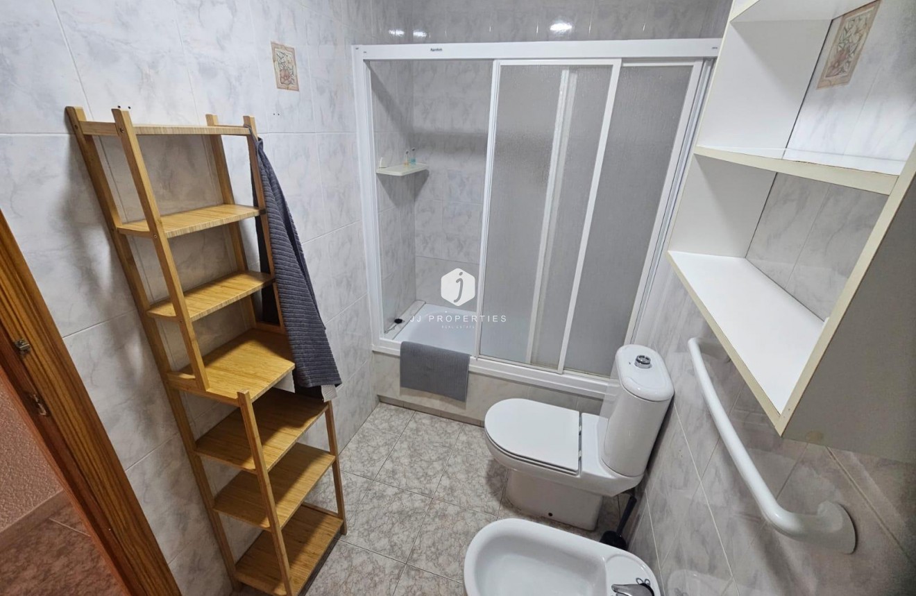 Aus zweiter Hand - Wohnung -
Orihuela Costa - Costa Blanca