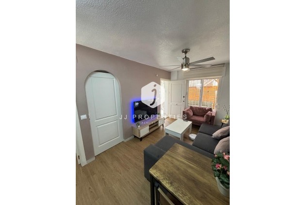 Resale - Bungalow -
Torrevieja - Los Balcones