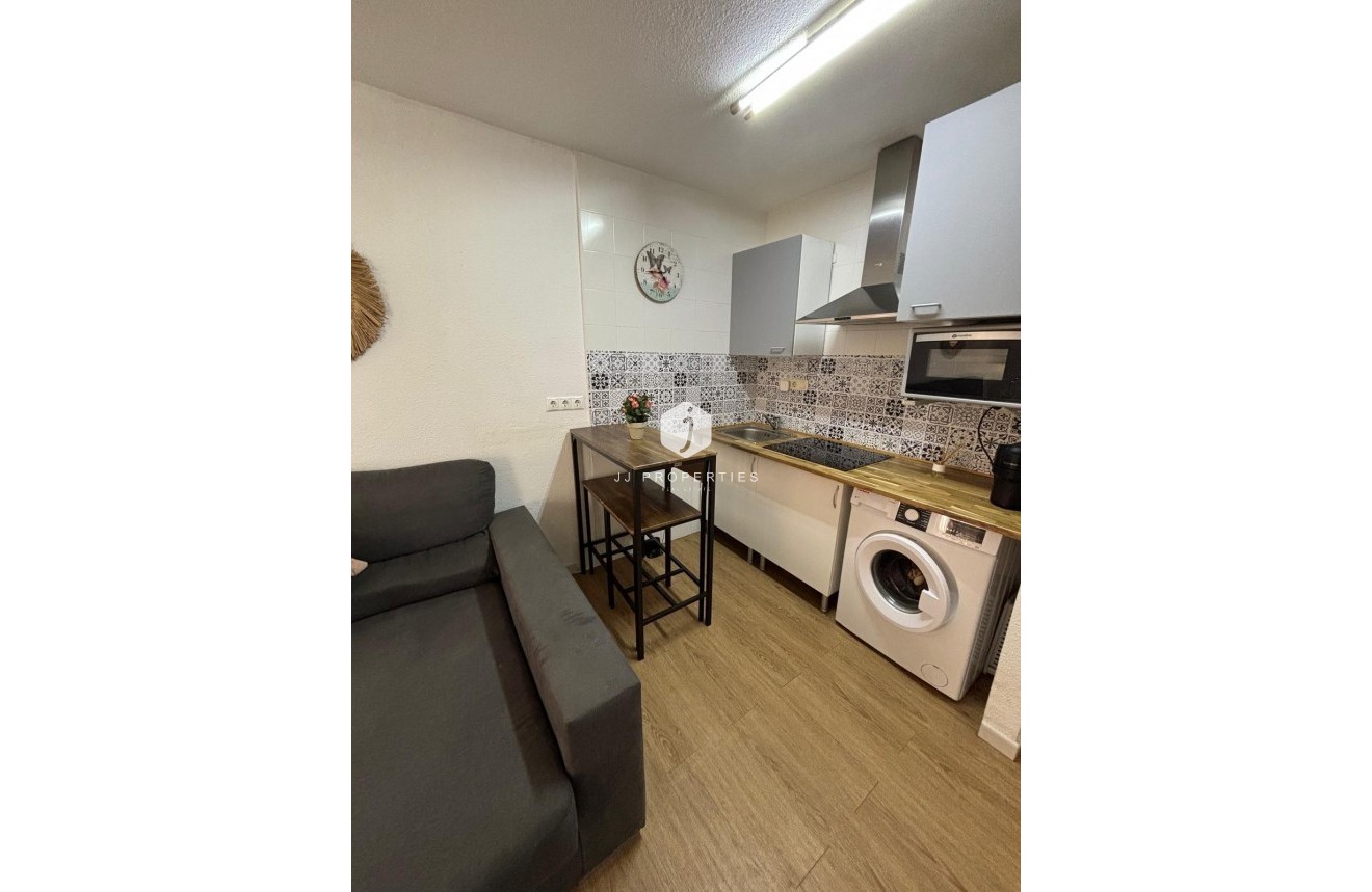 Resale - Bungalow -
Torrevieja - Los Balcones