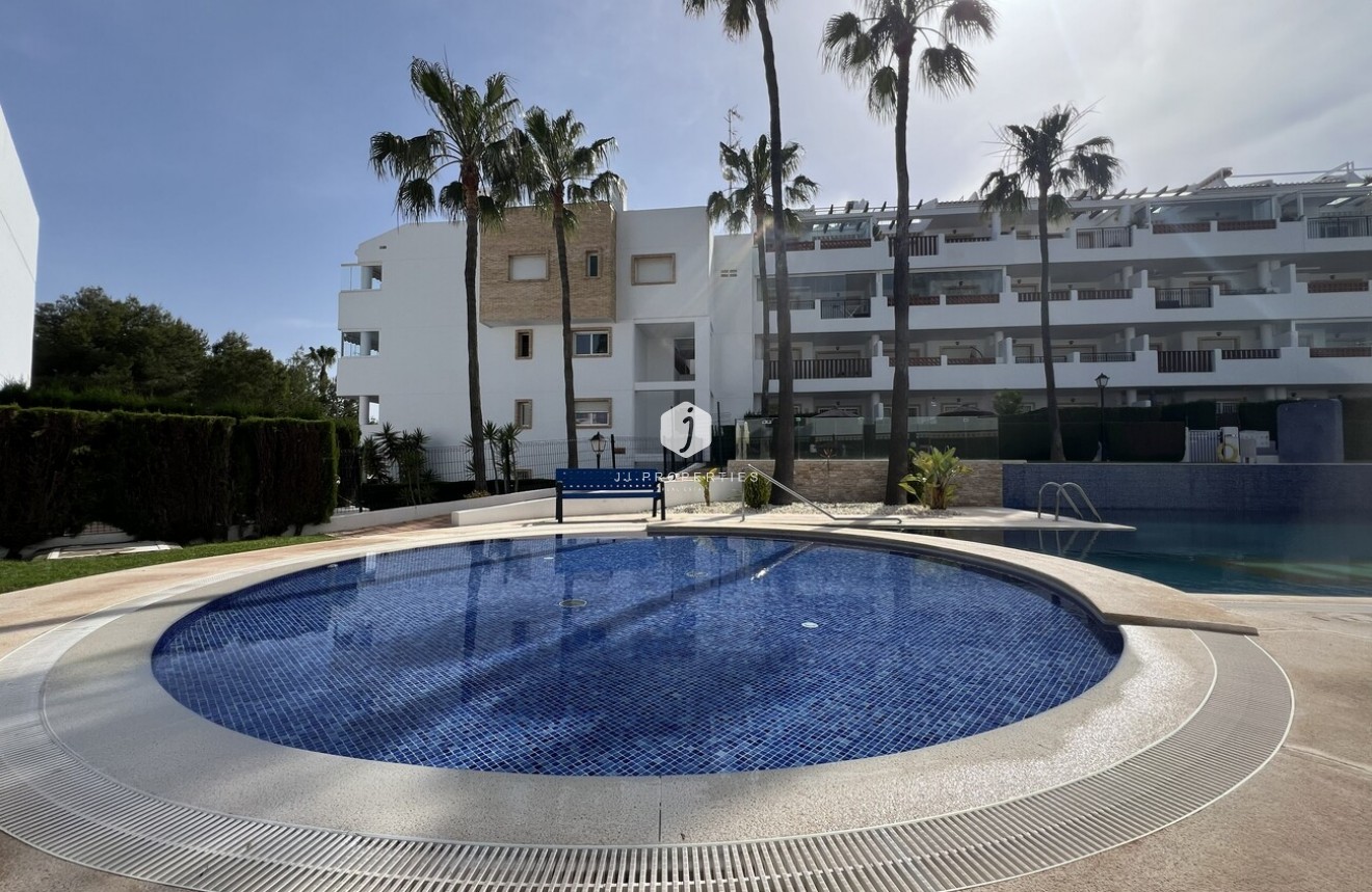 Resale - Apartment / flat -
Orihuela Costa - Villamartín